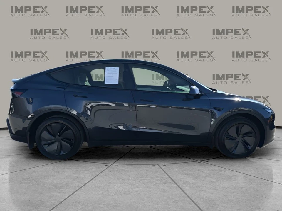 2026 Tesla Model Y - Image 6 of 21