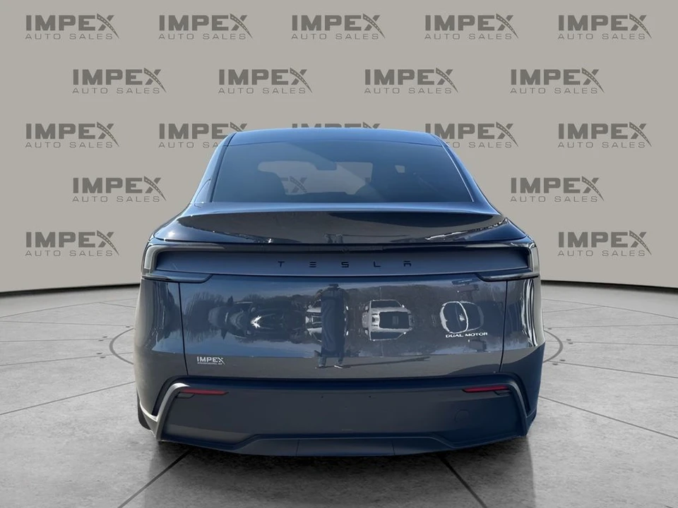 2026 Tesla Model Y - Image 4 of 21