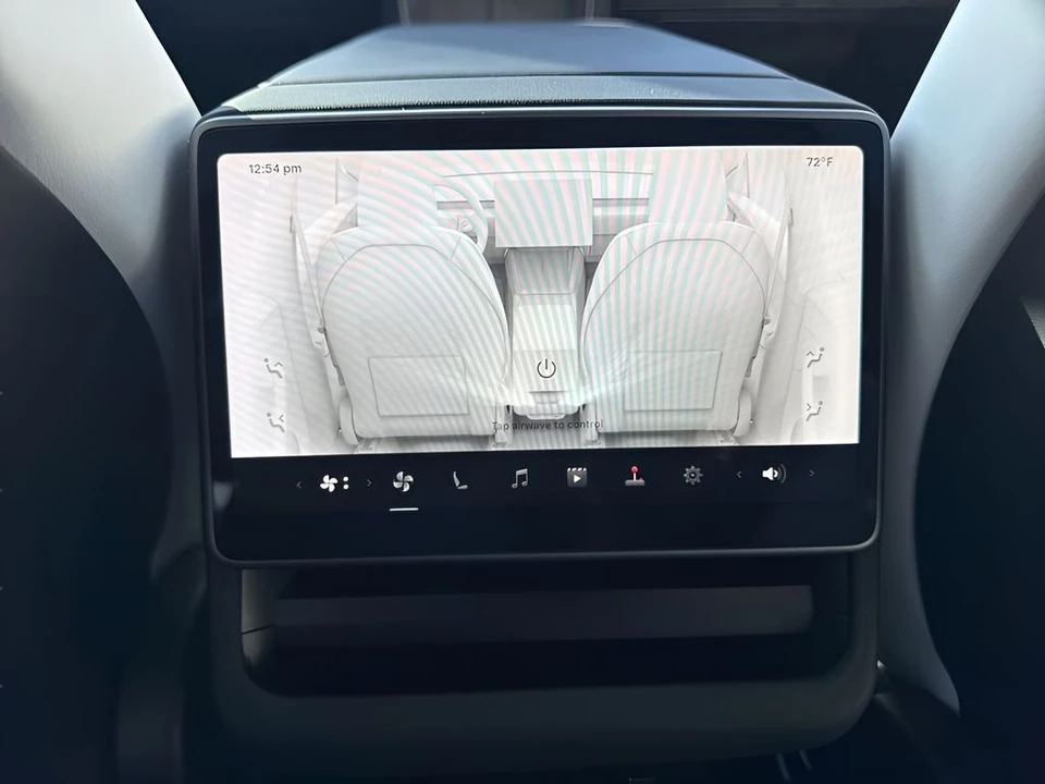2026 Tesla Model Y - Image 13 of 21