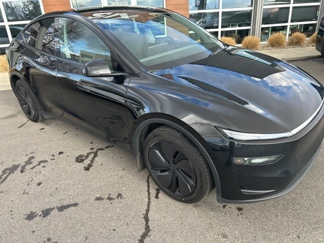 2026 Tesla Model Y - Image 2 of 21