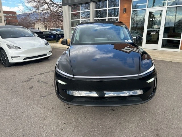 2026 Tesla Model Y - Image 3 of 21