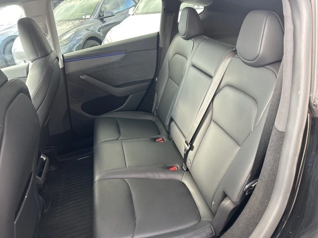 2026 Tesla Model Y - Image 16 of 21