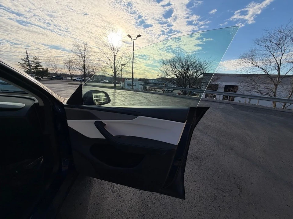 2026 Tesla Model Y - Image 11 of 15