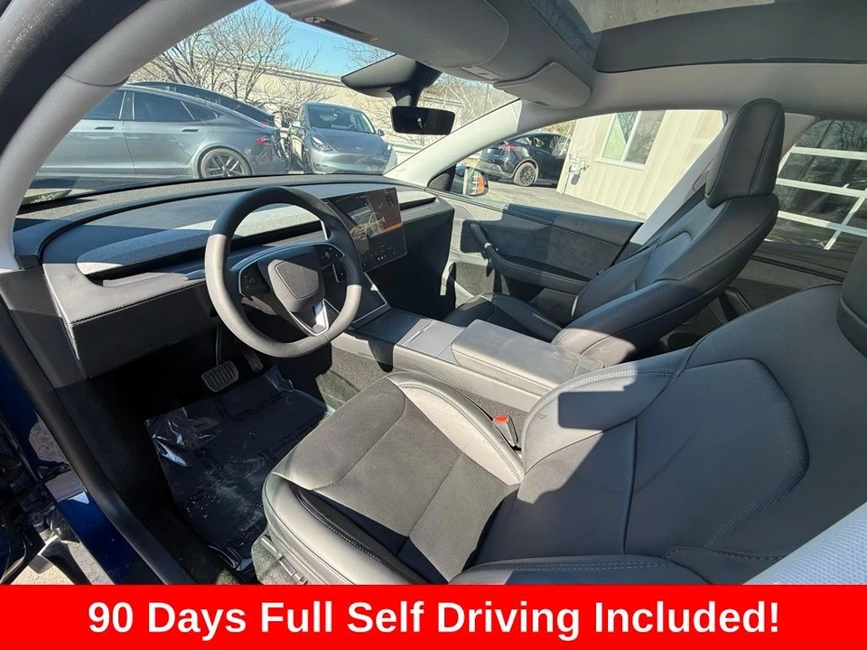 2026 Tesla Model Y - Image 10 of 21