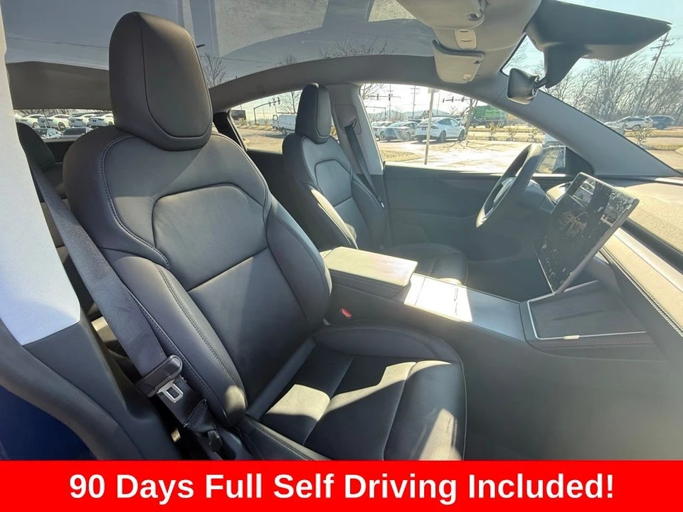 2026 Tesla Model Y - Image 20 of 21
