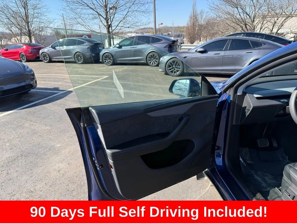 2026 Tesla Model Y - Image 9 of 21