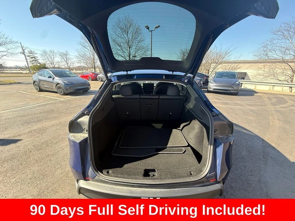 2026 Tesla Model Y - Image 15 of 21