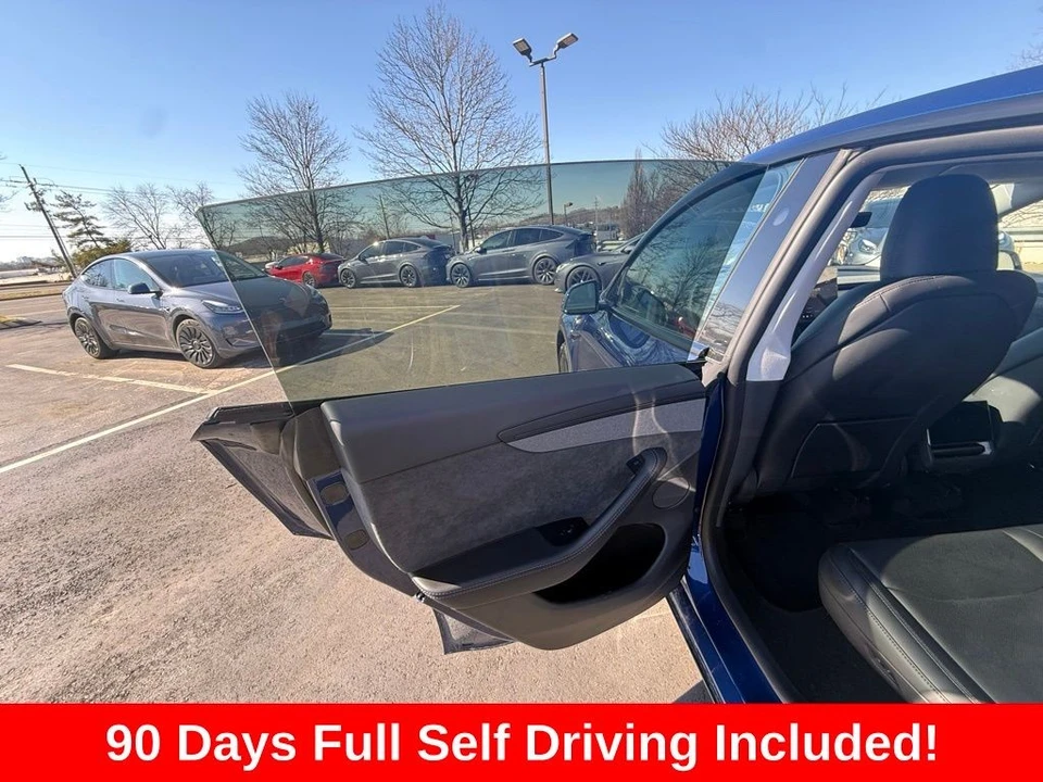 2026 Tesla Model Y - Image 12 of 21