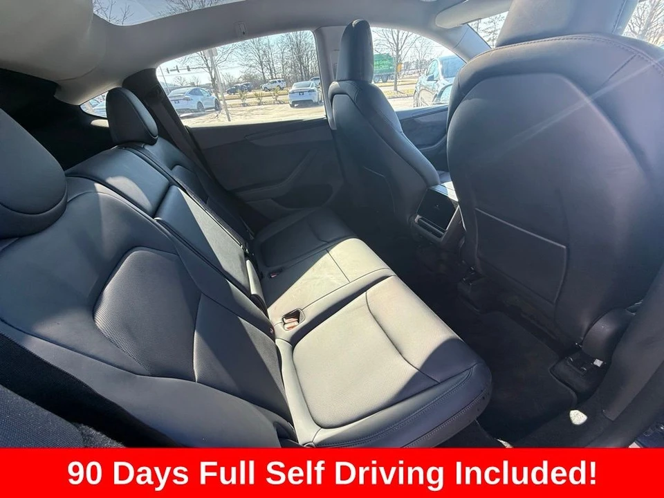2026 Tesla Model Y - Image 17 of 21
