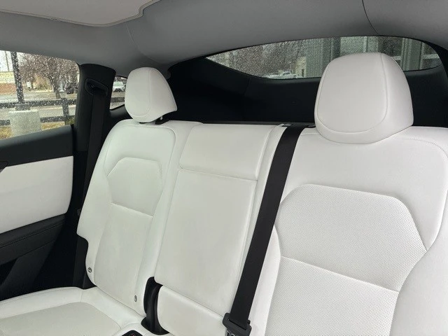 2026 Tesla Model Y - Image 15 of 21