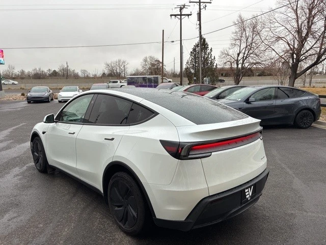 2026 Tesla Model Y - Image 5 of 21