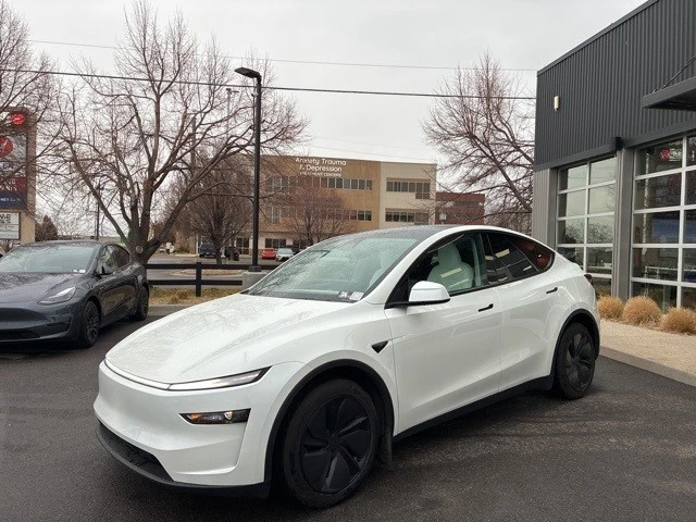 2026 Tesla Model Y - Image 3 of 21