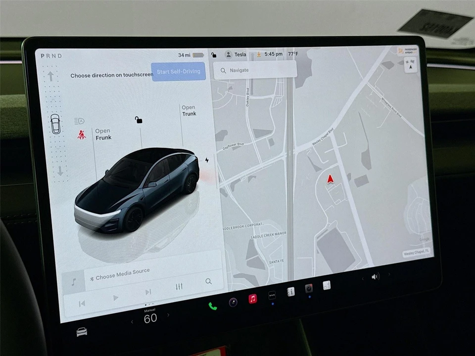 2026 Tesla Model Y - Image 9 of 21