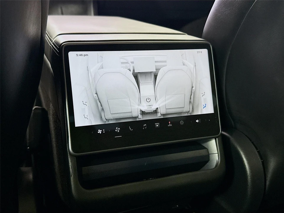 2026 Tesla Model Y - Image 13 of 21