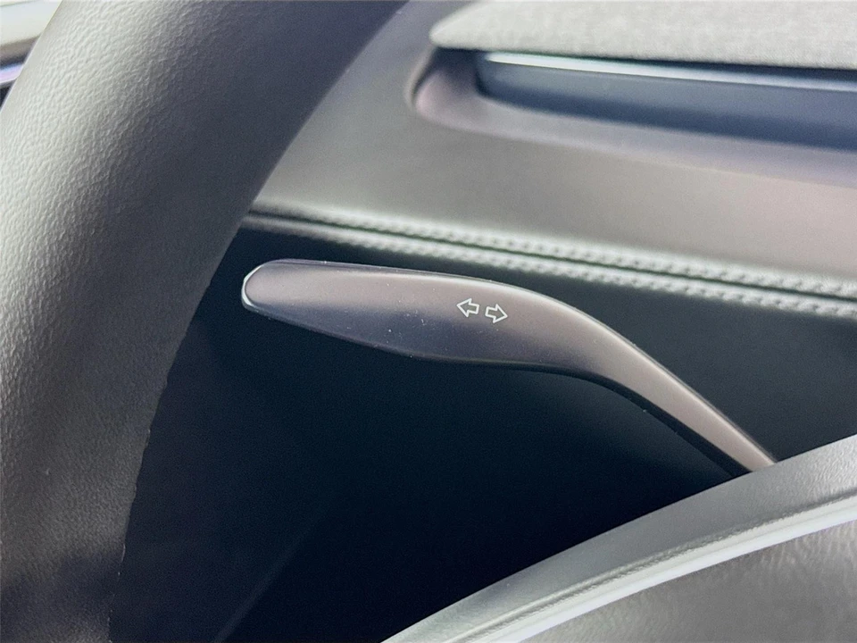 2026 Tesla Model Y - Image 6 of 21