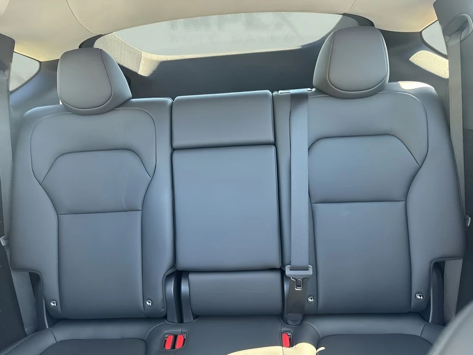 2026 Tesla Model Y - Image 12 of 21