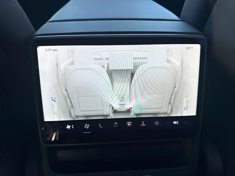 2026 Tesla Model Y - Image 14 of 21