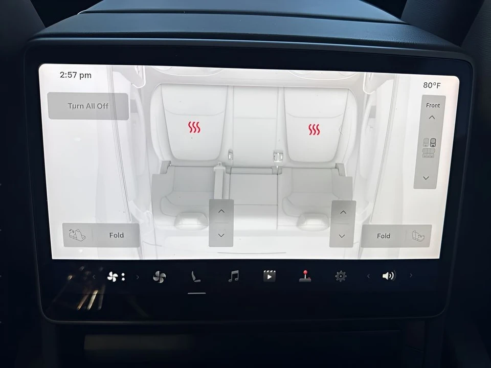 2026 Tesla Model Y - Image 13 of 21