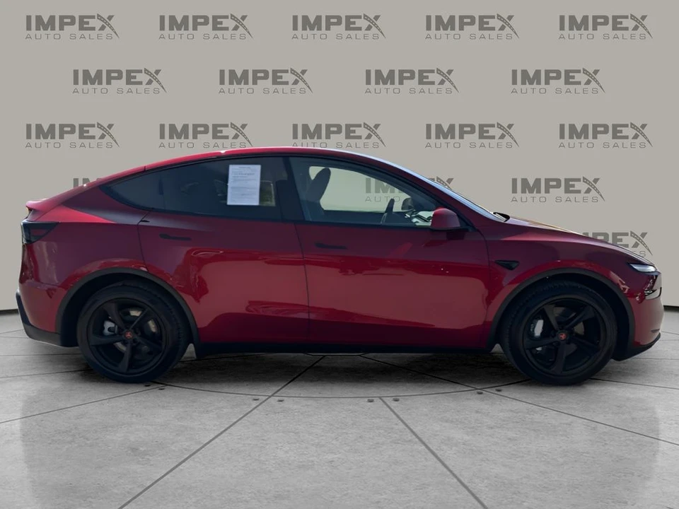 2026 Tesla Model Y - Image 6 of 21