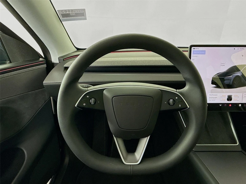 2026 Tesla Model Y - Image 7 of 14
