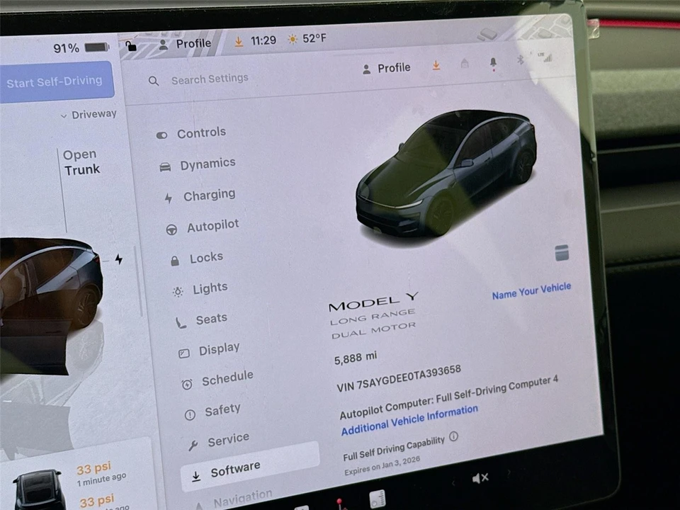 2026 Tesla Model Y - Image 8 of 14
