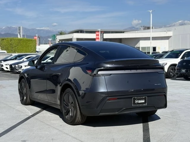 2026 Tesla Model Y - Image 8 of 21