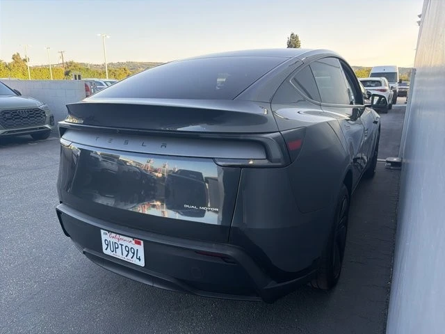 2026 Tesla Model Y - Image 3 of 10