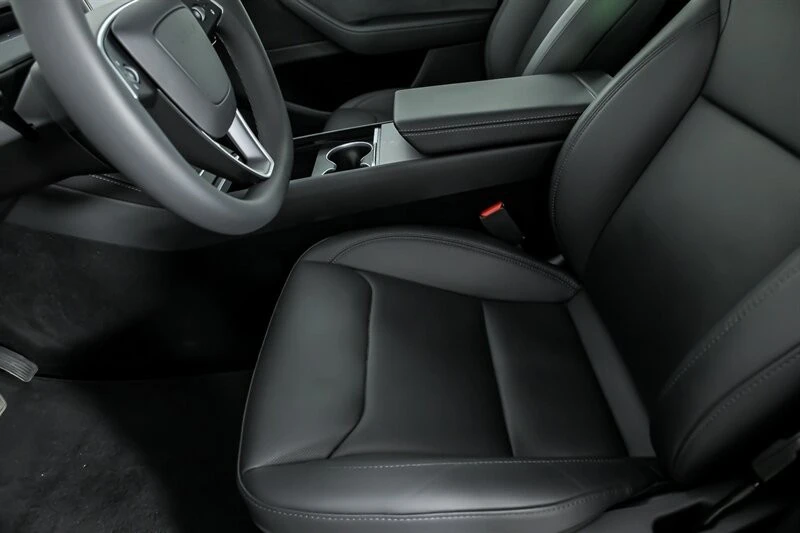 2026 Tesla Model Y - Image 20 of 21
