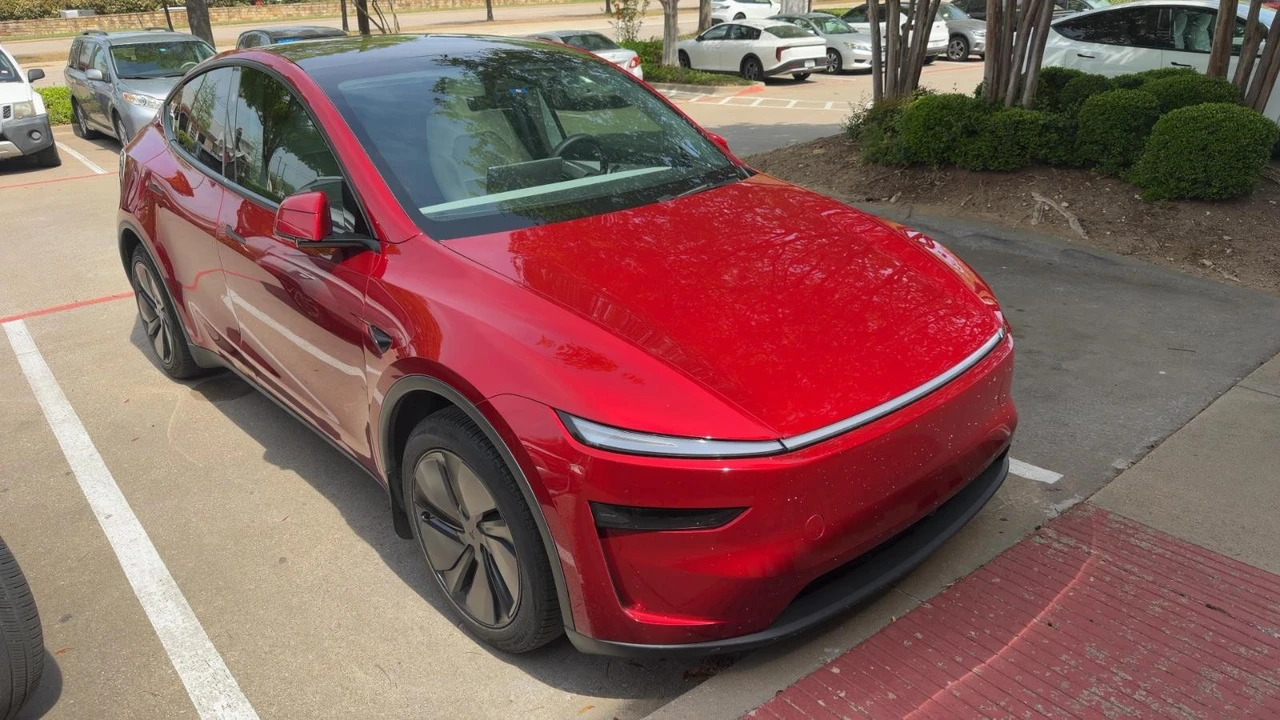 2026 Tesla Model Y - Image 2 of 13