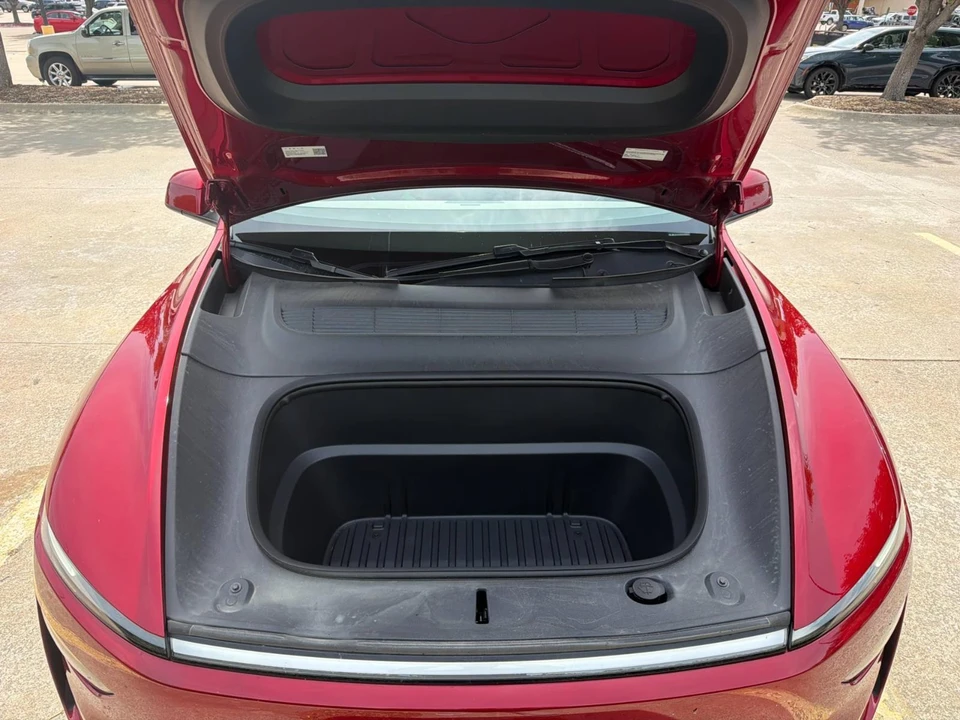2026 Tesla Model Y - Image 9 of 13