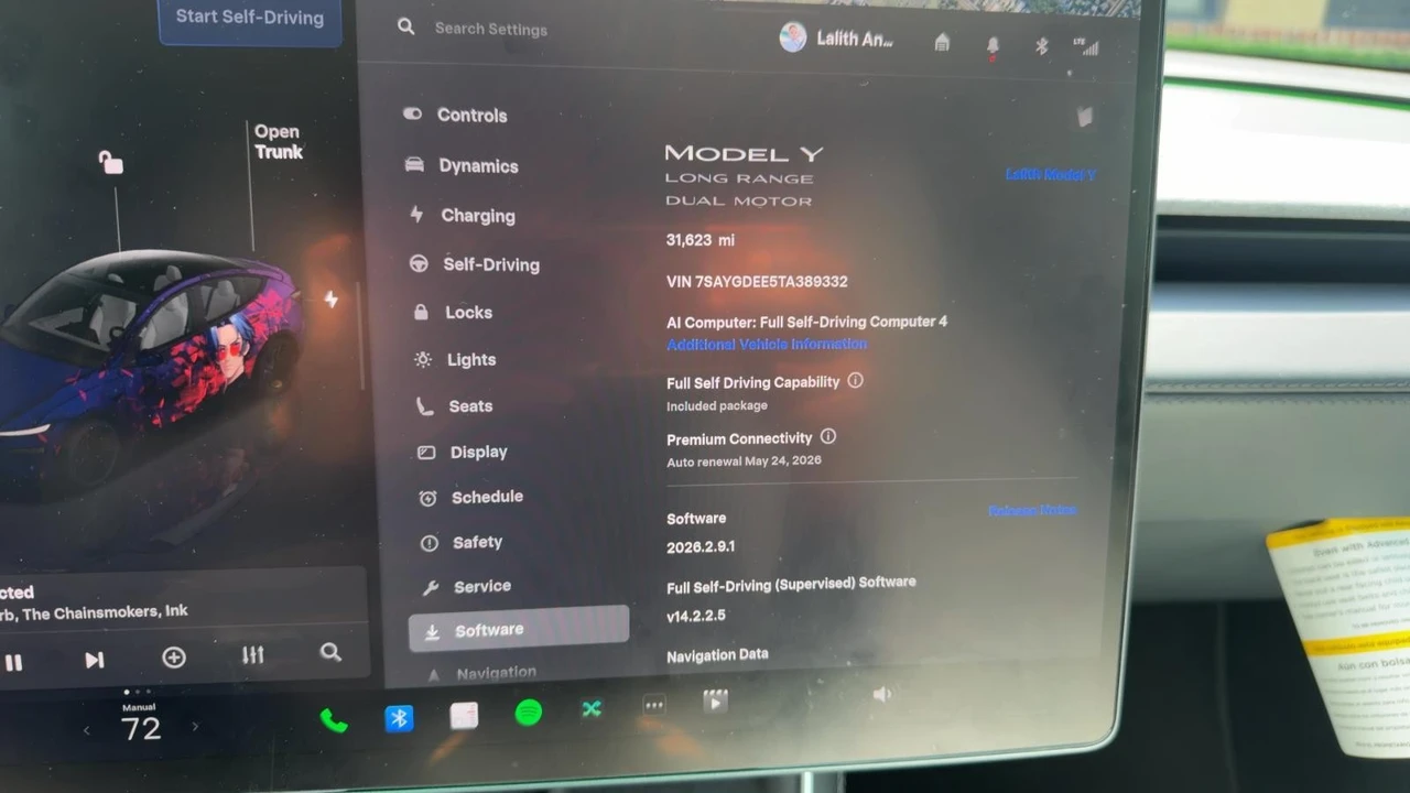 2026 Tesla Model Y - Image 10 of 13