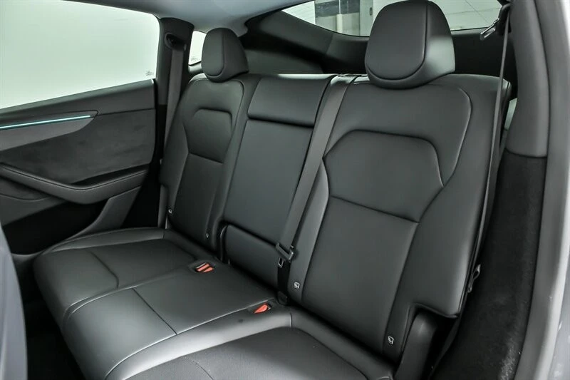 2026 Tesla Model Y - Image 20 of 21