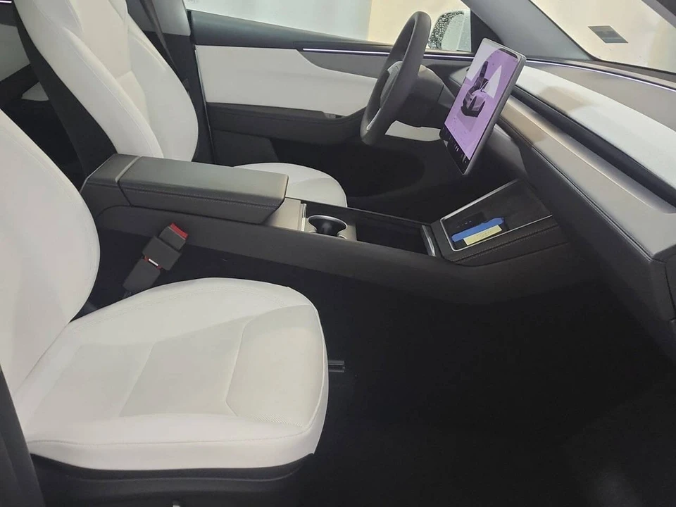 2026 Tesla Model Y - Image 8 of 12