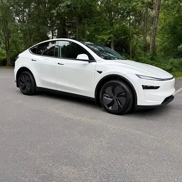 2026 Tesla Model Y Long Range Premium AWD