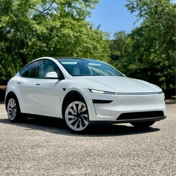2026 Tesla Model Y Long Range Premium