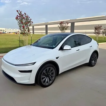 2026 Tesla Model Y Long Range Premium