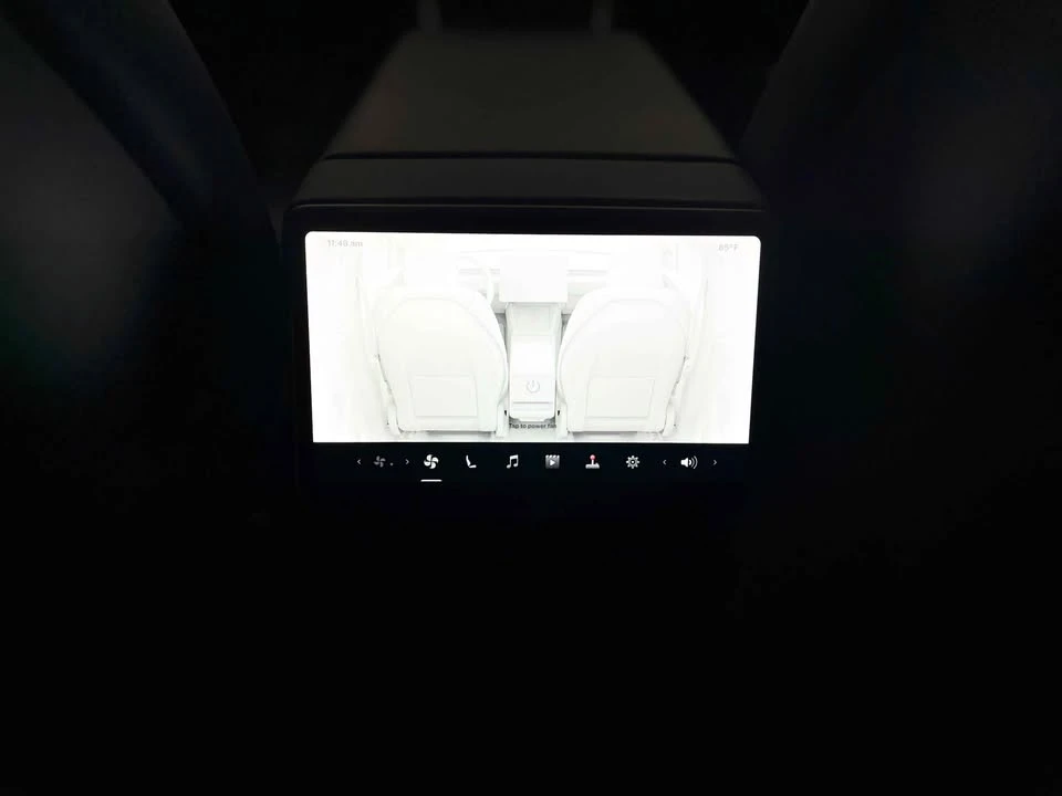 2026 Tesla Model Y - Image 8 of 8