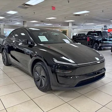 2026 Tesla Model Y Long Range