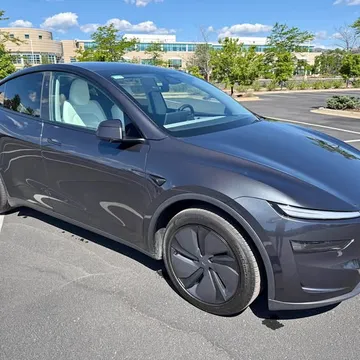 2026 Tesla Model Y Long Range