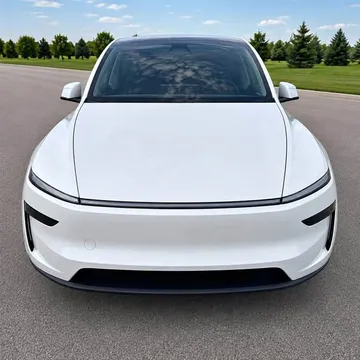 2026 Tesla Model Y Long Range Sport Utility 4D