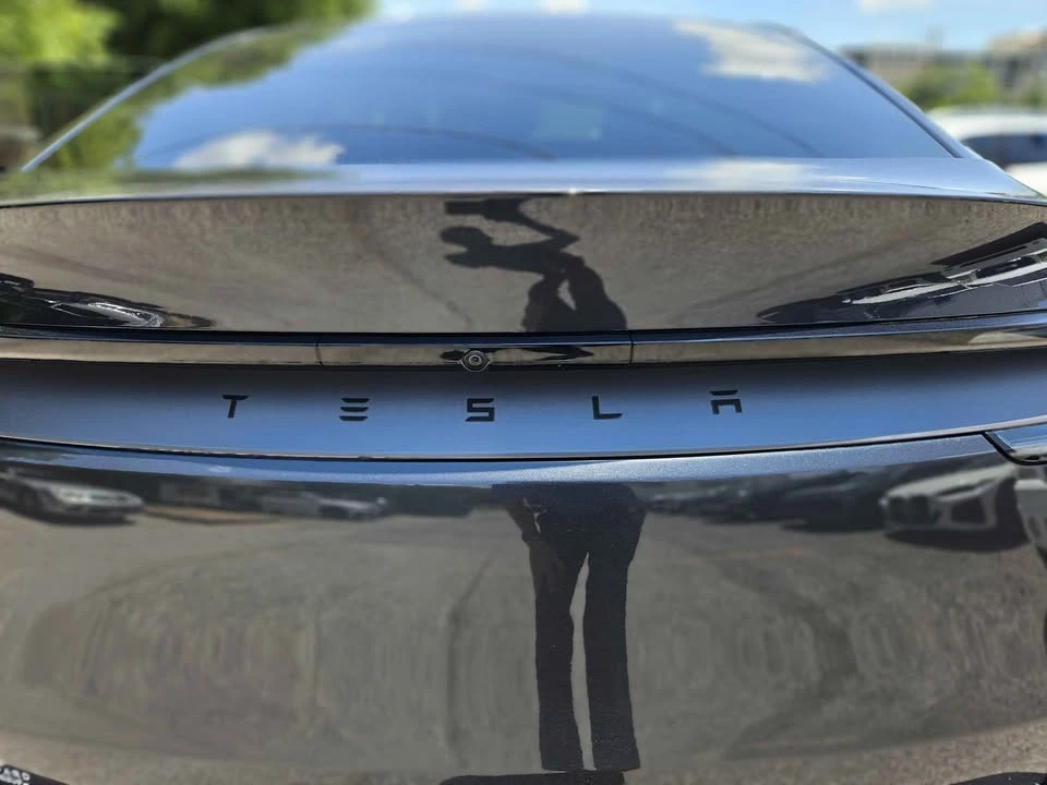 2026 Tesla Model Y - Image 4 of 14