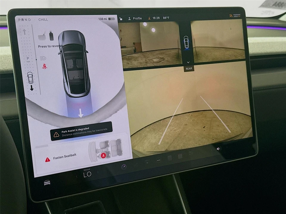 2026 Tesla Model Y - Image 10 of 14