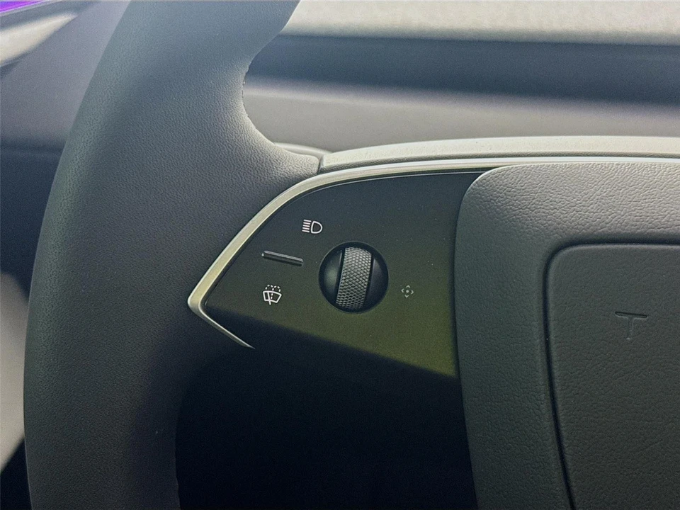 2026 Tesla Model Y - Image 6 of 14
