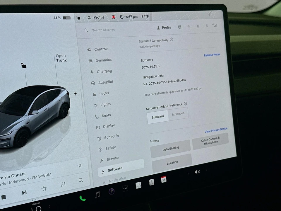 2026 Tesla Model Y - Image 8 of 14