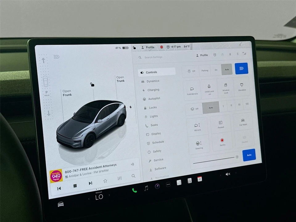 2026 Tesla Model Y - Image 11 of 14