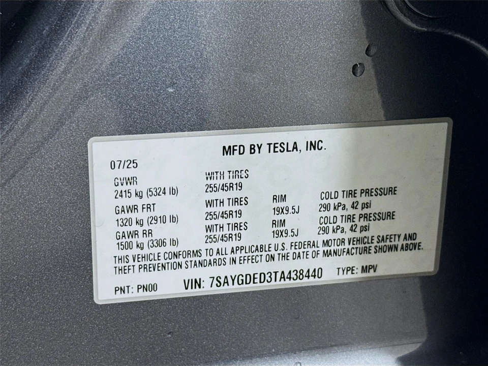 2026 Tesla Model Y - Image 14 of 14