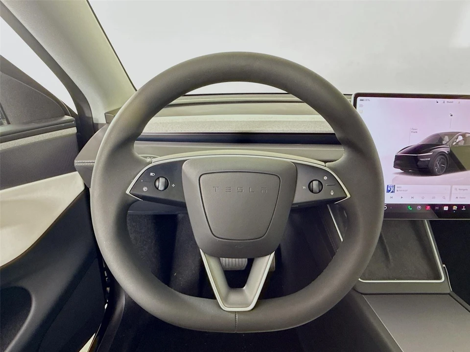 2026 Tesla Model Y - Image 7 of 14