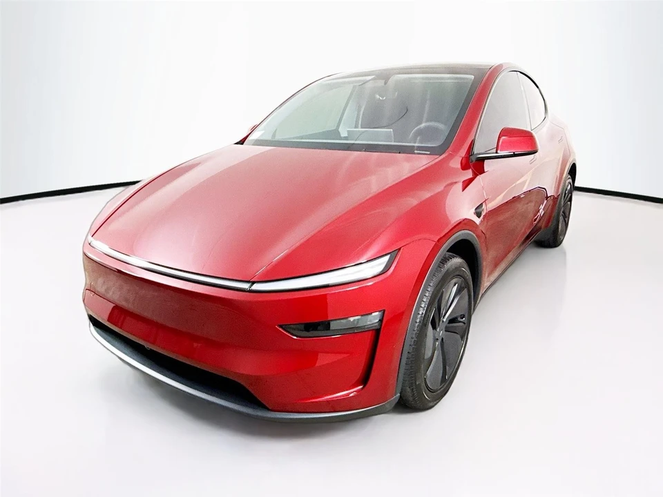 2026 Tesla Model Y - Image 3 of 21