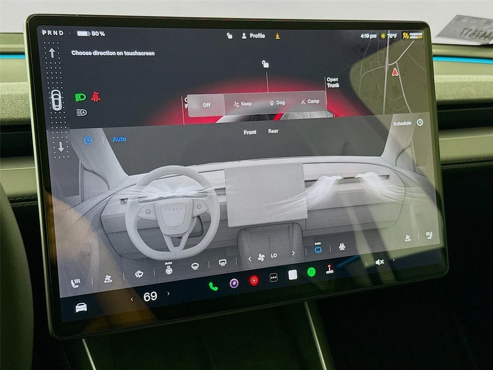 2026 Tesla Model Y - Image 14 of 21