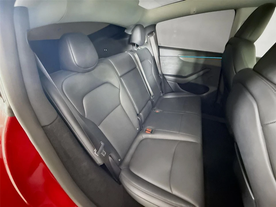 2026 Tesla Model Y - Image 21 of 21